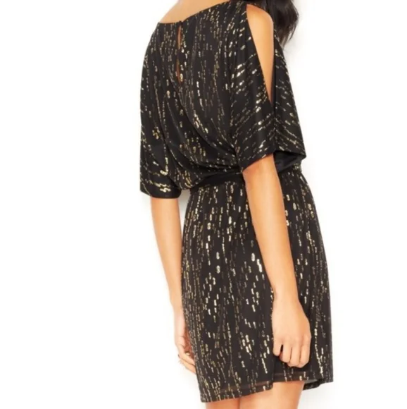 Black and gold foil Jessica Simpson dress with beautiful slit arms.